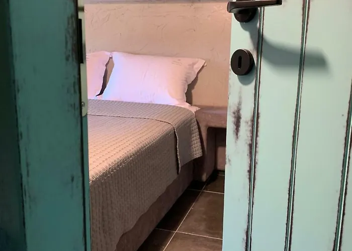 Castella * Vourvourou