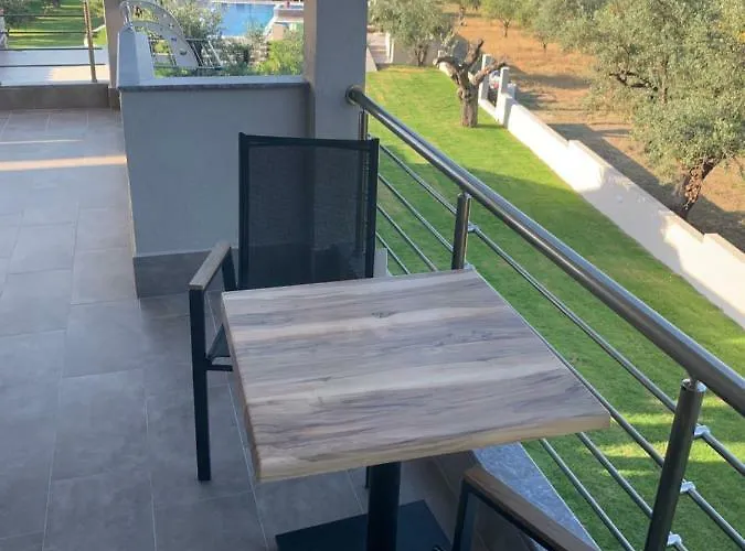 Castella Apartment Vourvourou