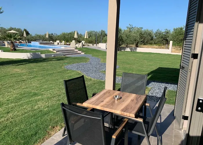 Castella Apartment Vourvourou