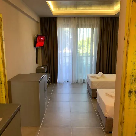 Castella Apartment *