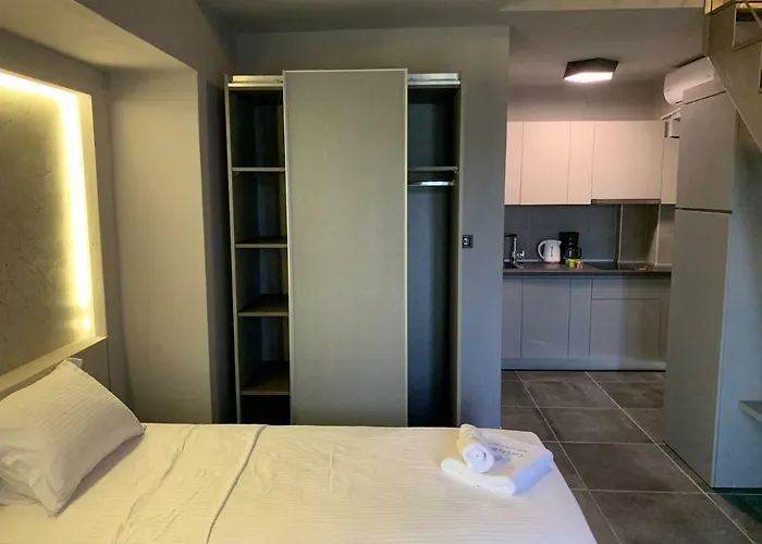 Castella * Vourvourou